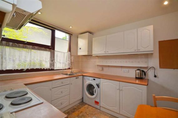 3 bedroom Terraced f...